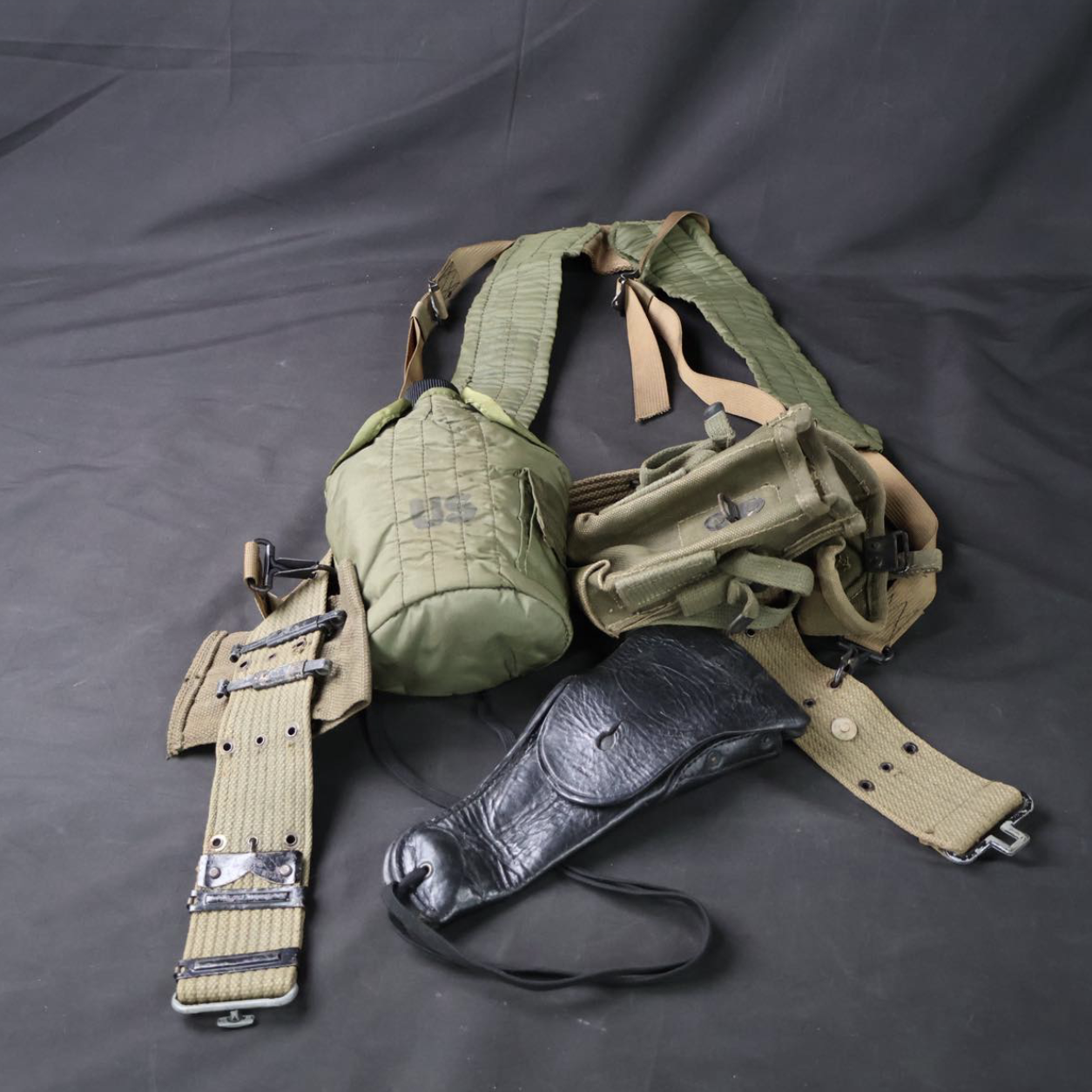 米軍放出品 アメリカ軍 M1956 個人装備 ベトナム戦争 ナム戦 M67 #S 